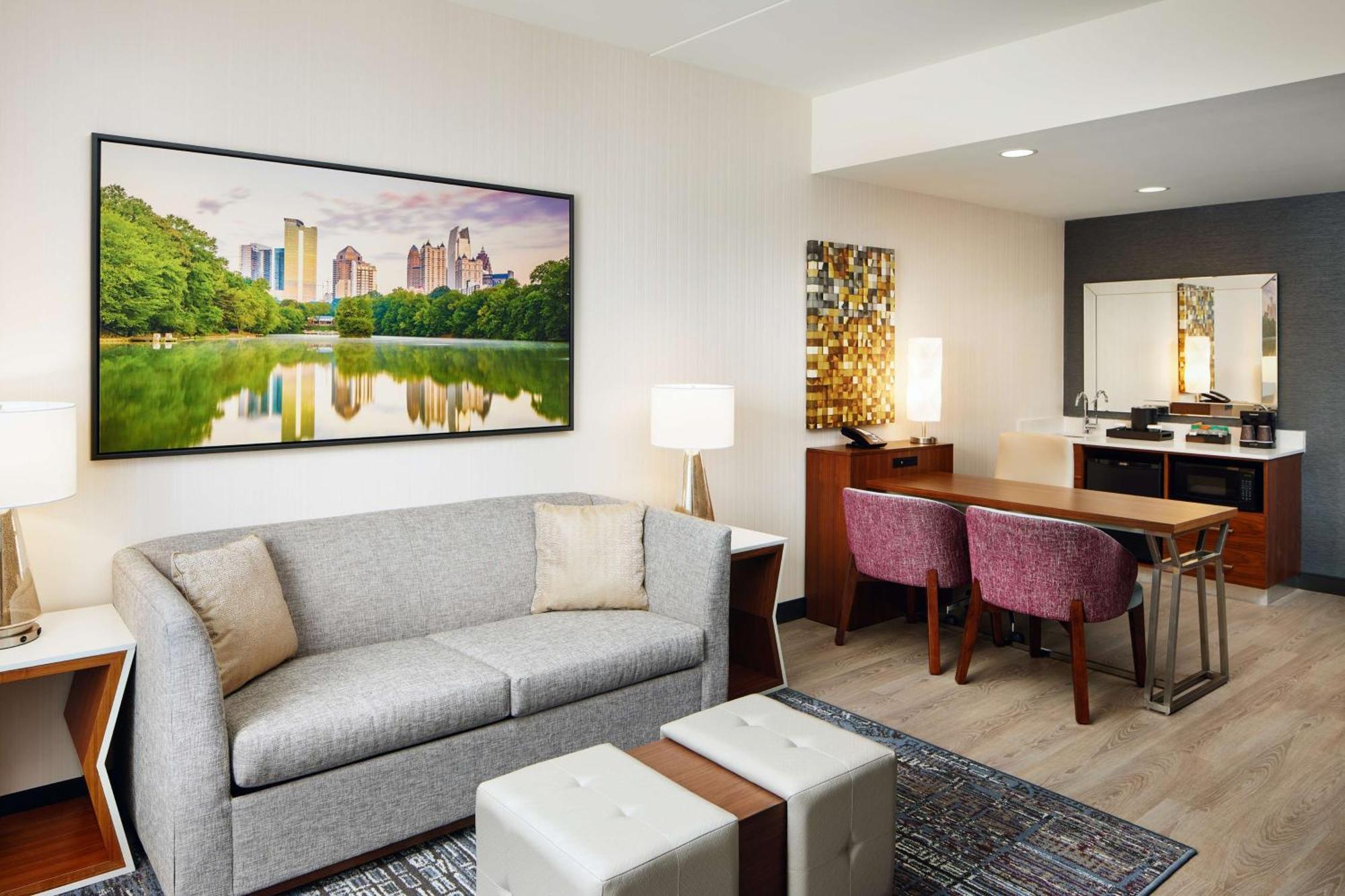 Embassy Suites By Hilton Atlanta Airport North Hapeville Dış mekan fotoğraf